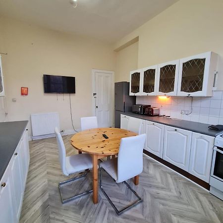 Apex Haymarket Station Apartment Edinburgh Eksteriør billede