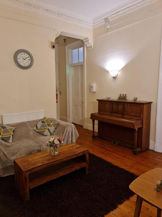 Apex Haymarket Station Apartment Edinburgh Eksteriør billede